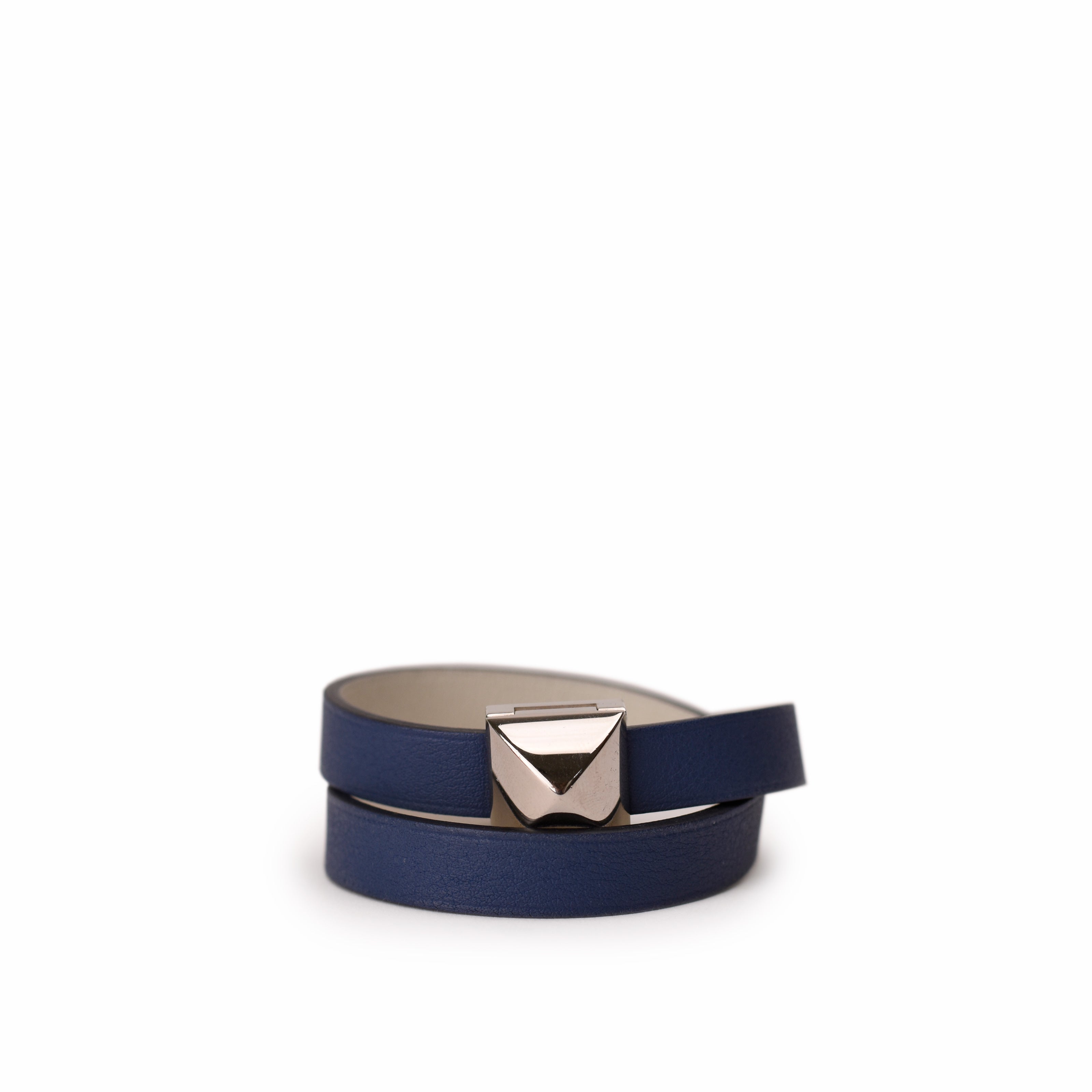 Hermès Bleu Brighton/White Swift Leather Palladium Plated Medor Infini Double Tour Bracelet