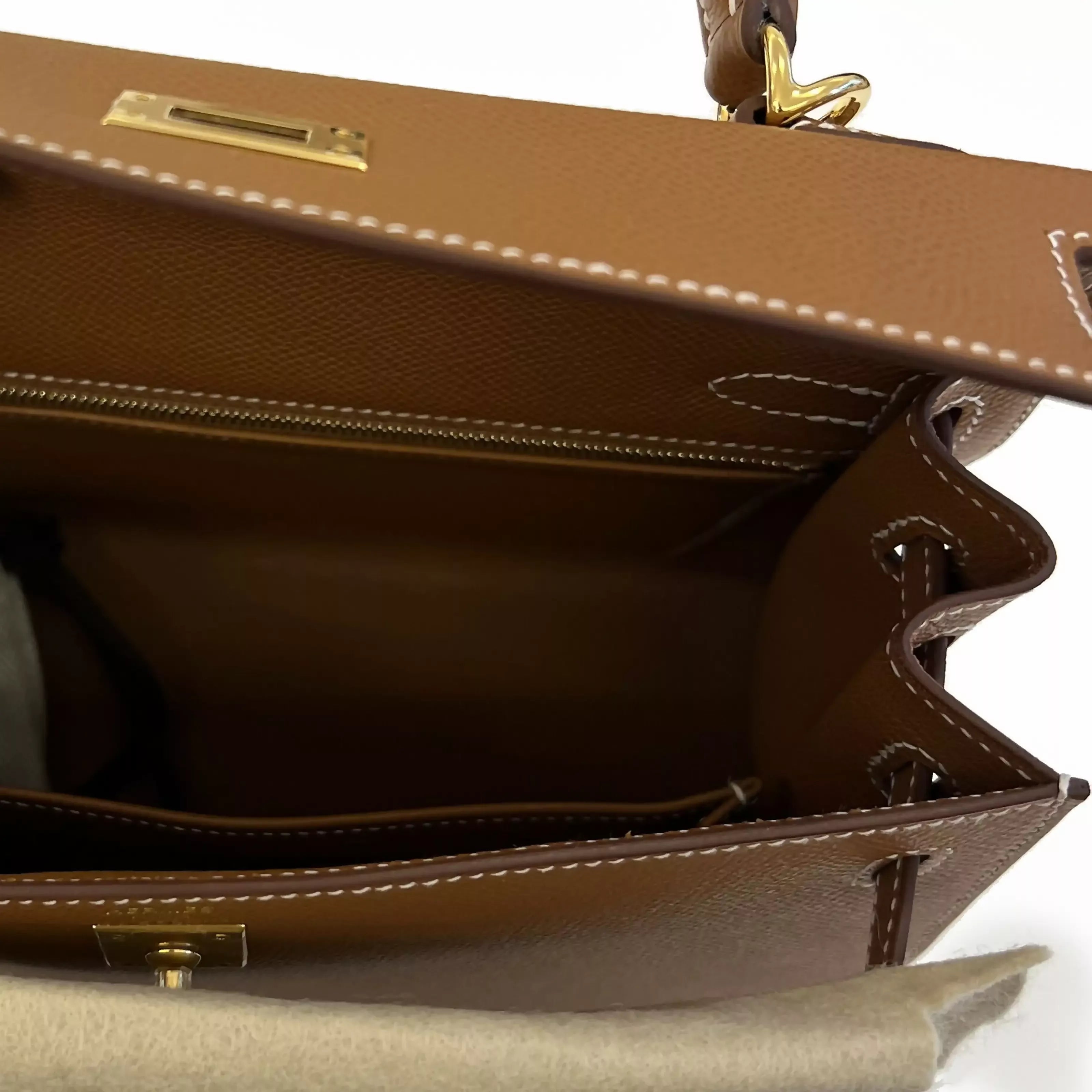 Hermes Kelly 25 in Gold Epsom Leather GHW 7