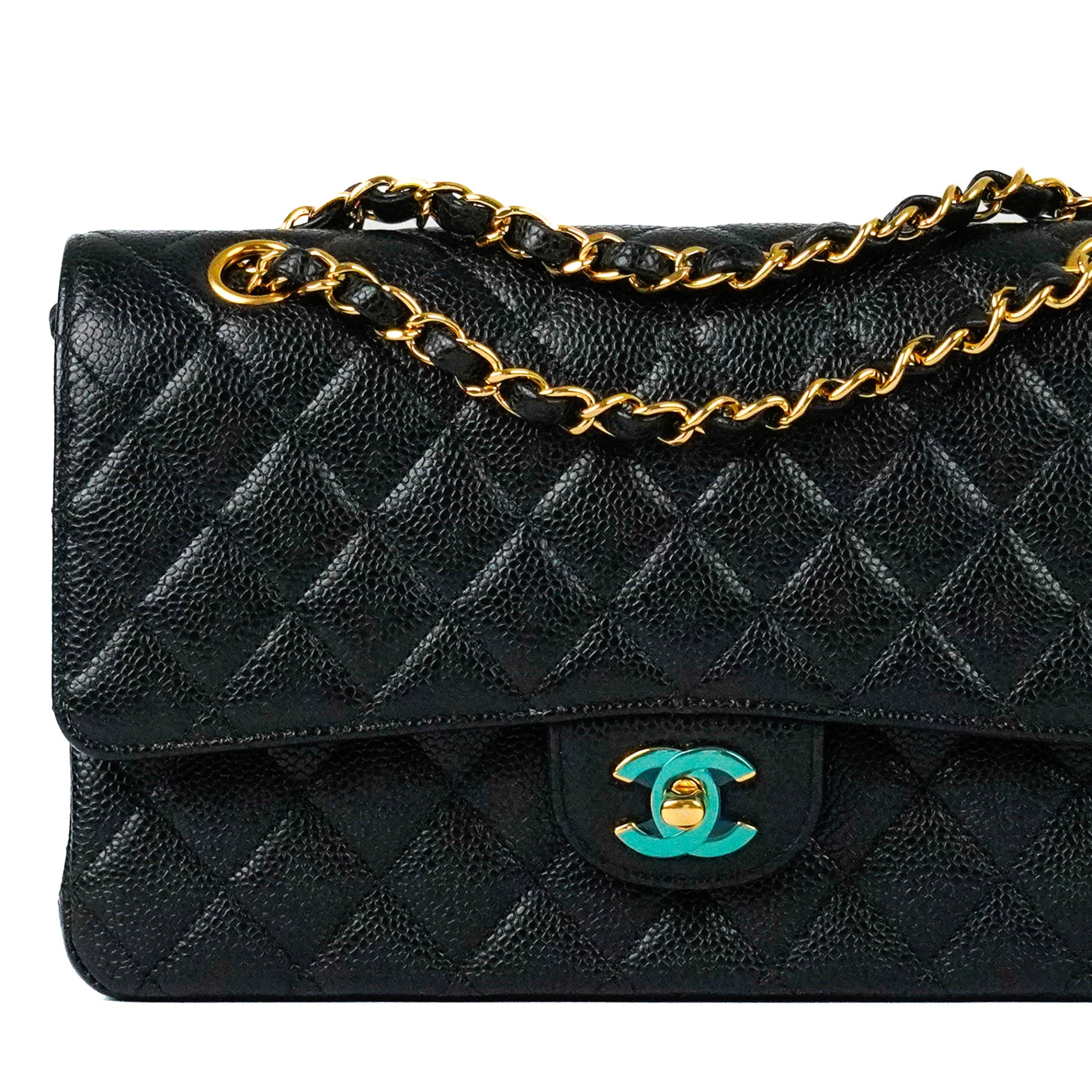 Chanel Timeless Classic in Black Caviar Leather GHW