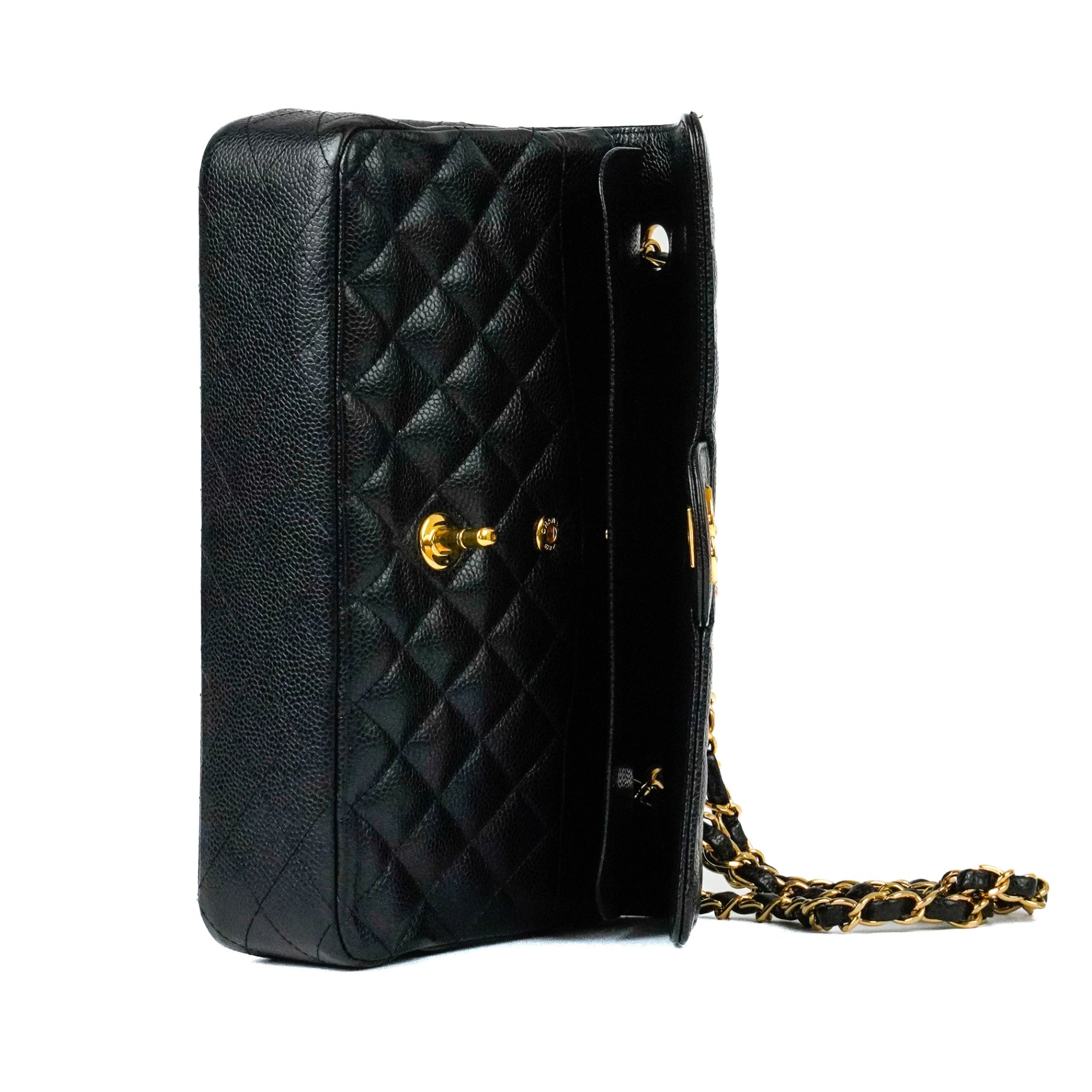 Chanel Timeless Classic in Black Caviar Leather GHW