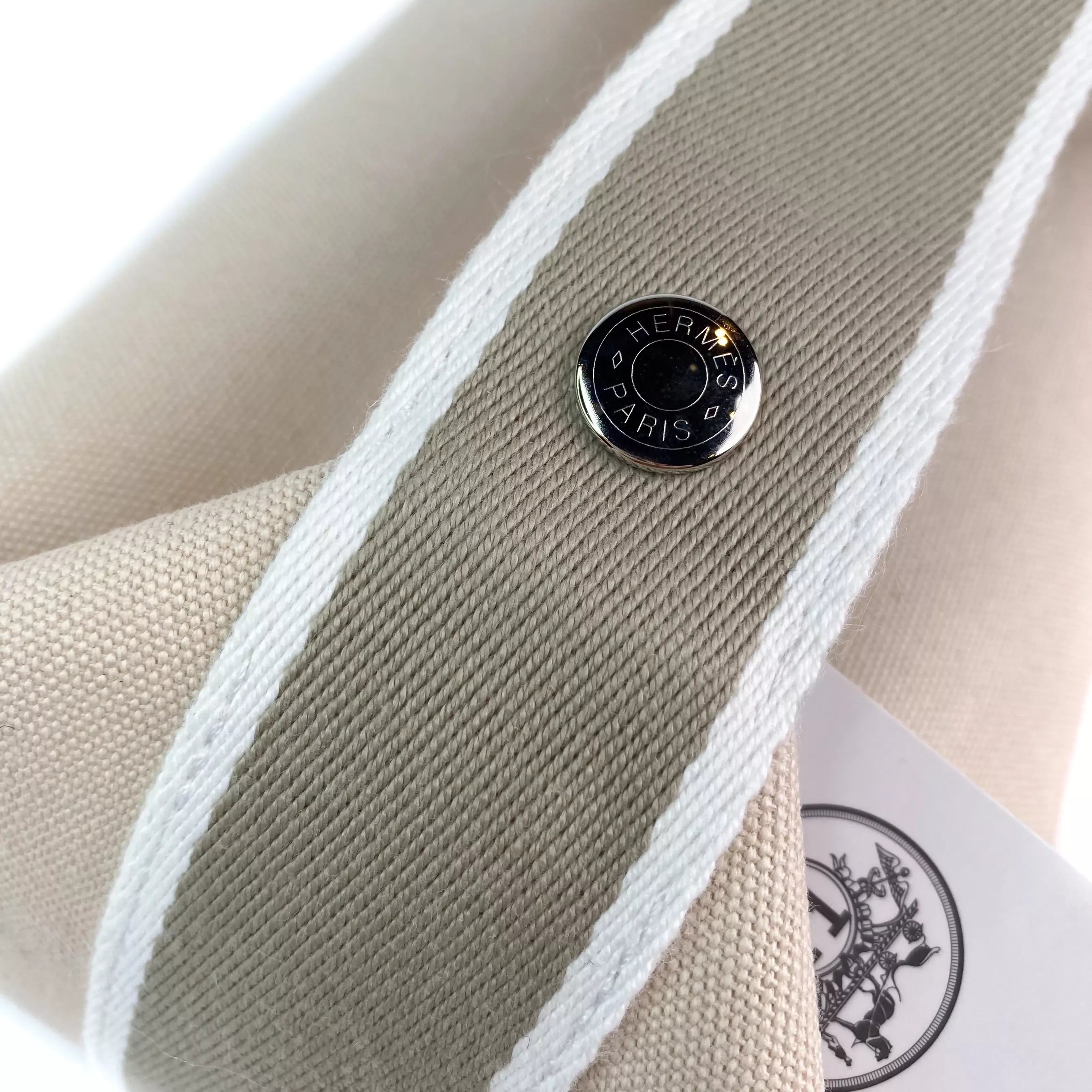 Hermes Bride-a-Brac Handbag PM Size in Beige Canvas 8